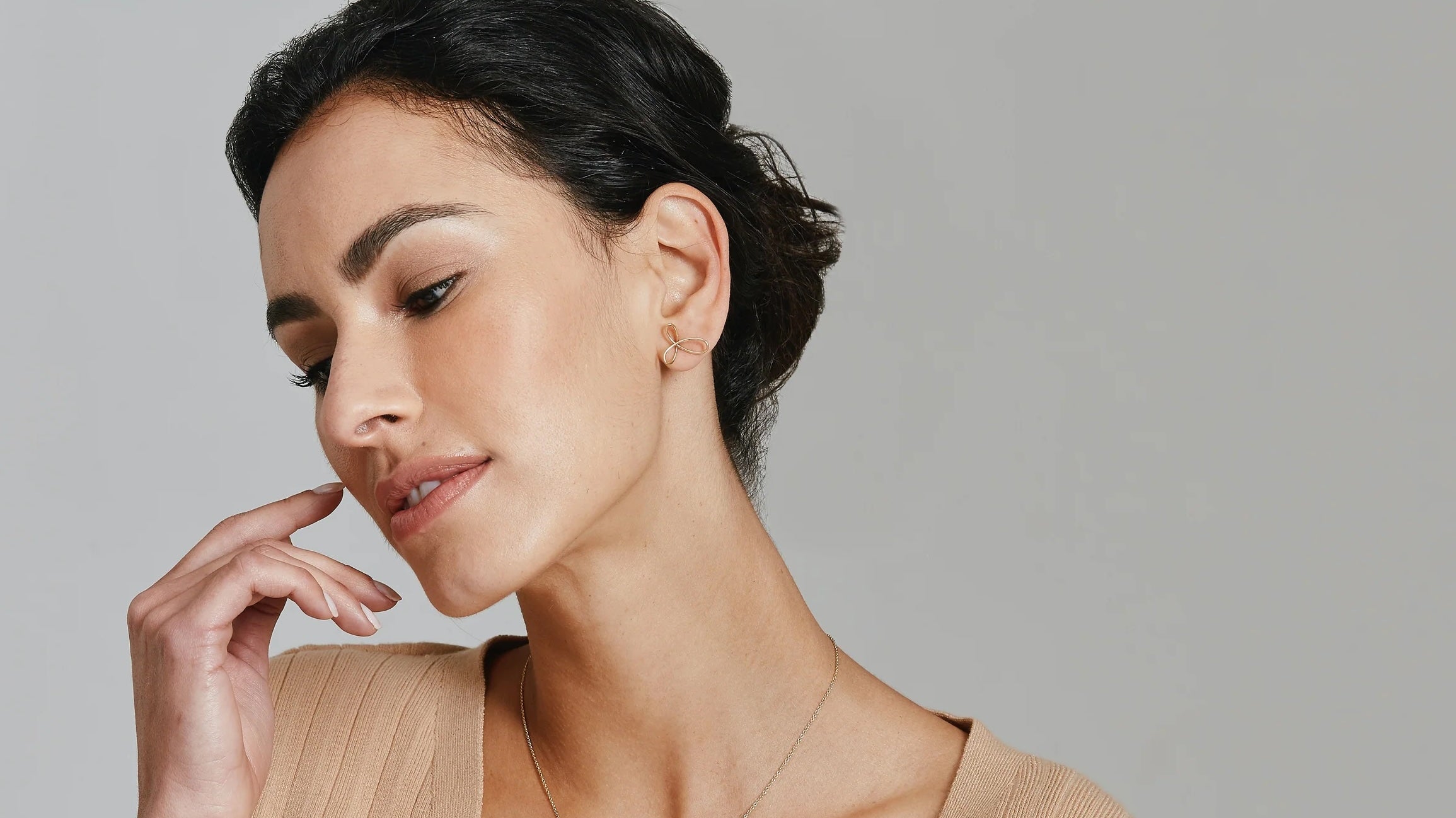 Gifts under £1000/€1200