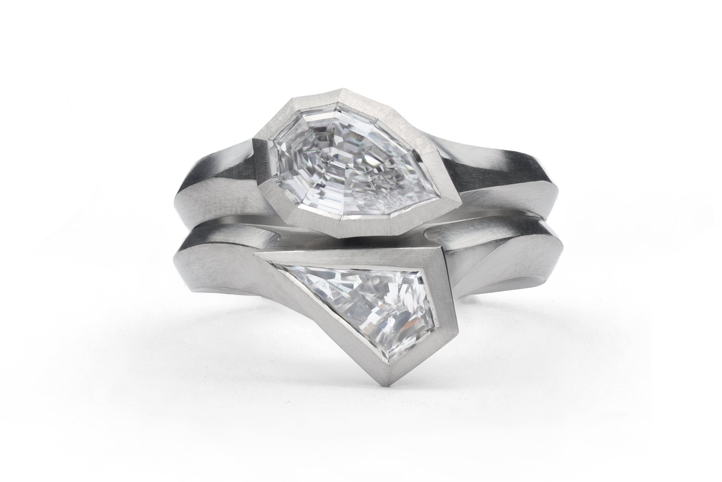Platinum Aegis fitted ring set with kite shaped diamond