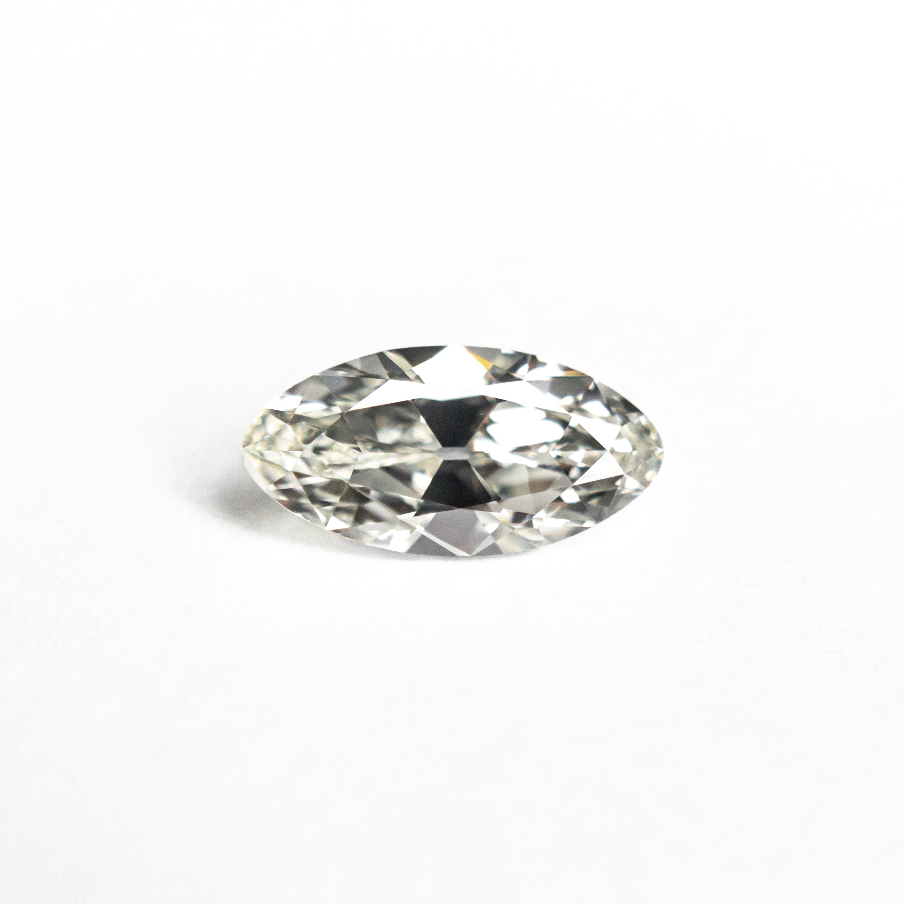 0.71ct 8.84x4.37x2.80mm VVS2 K Modern Antique Moval Brilliant 26540-02