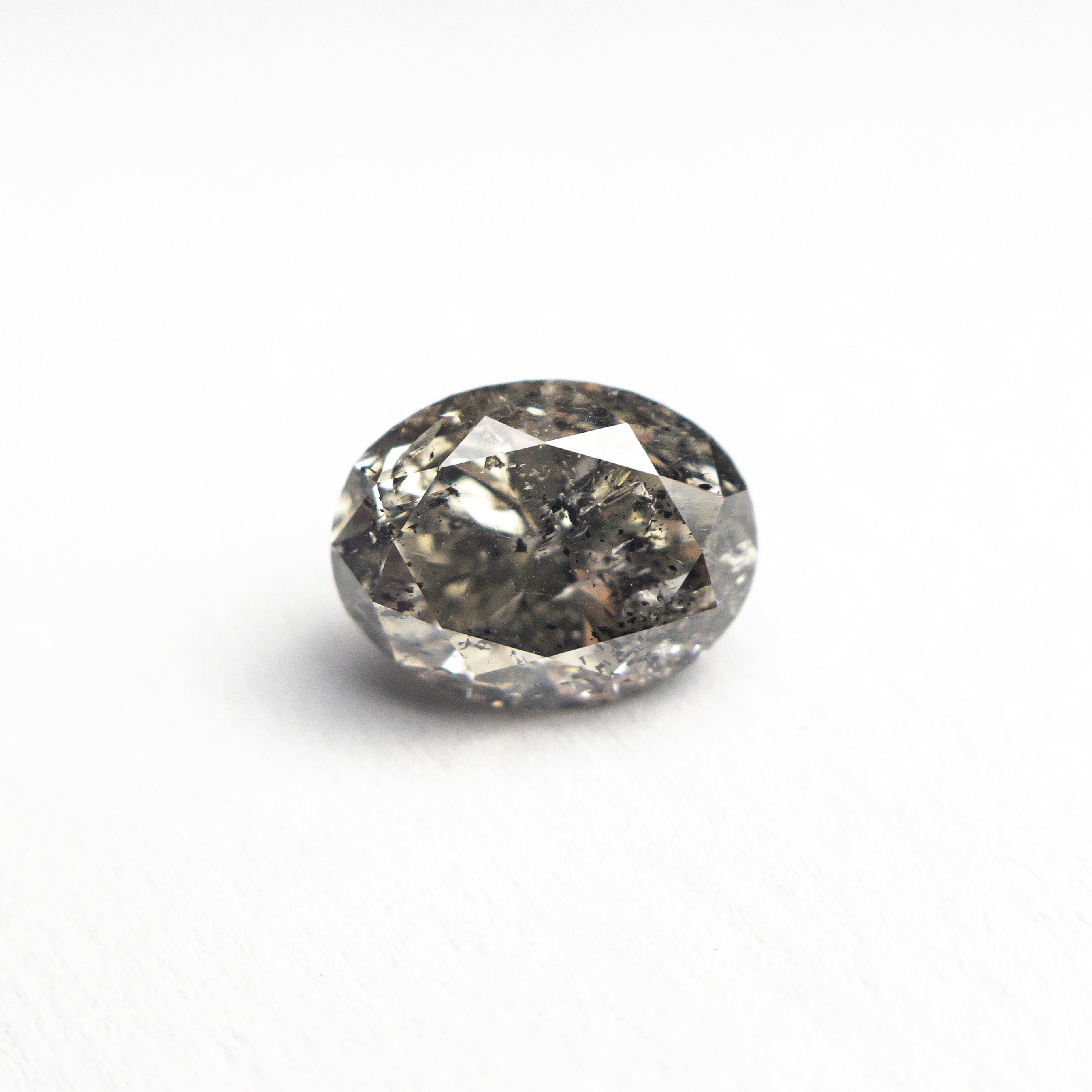 0.98ct 6.66x5.28x4.06mm Oval Brilliant 26788-10