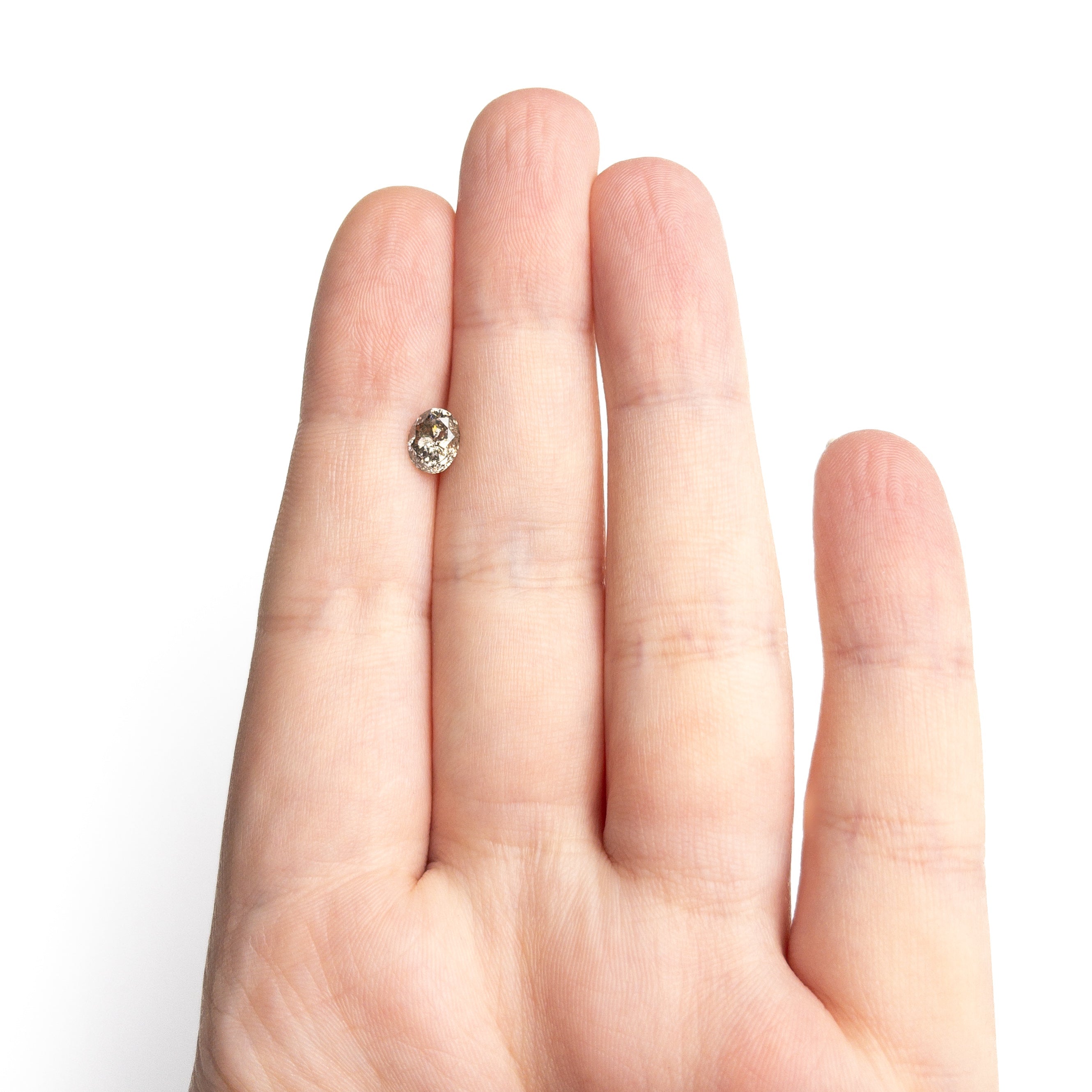 0.98ct 6.66x5.28x4.06mm Oval Brilliant 26788-10