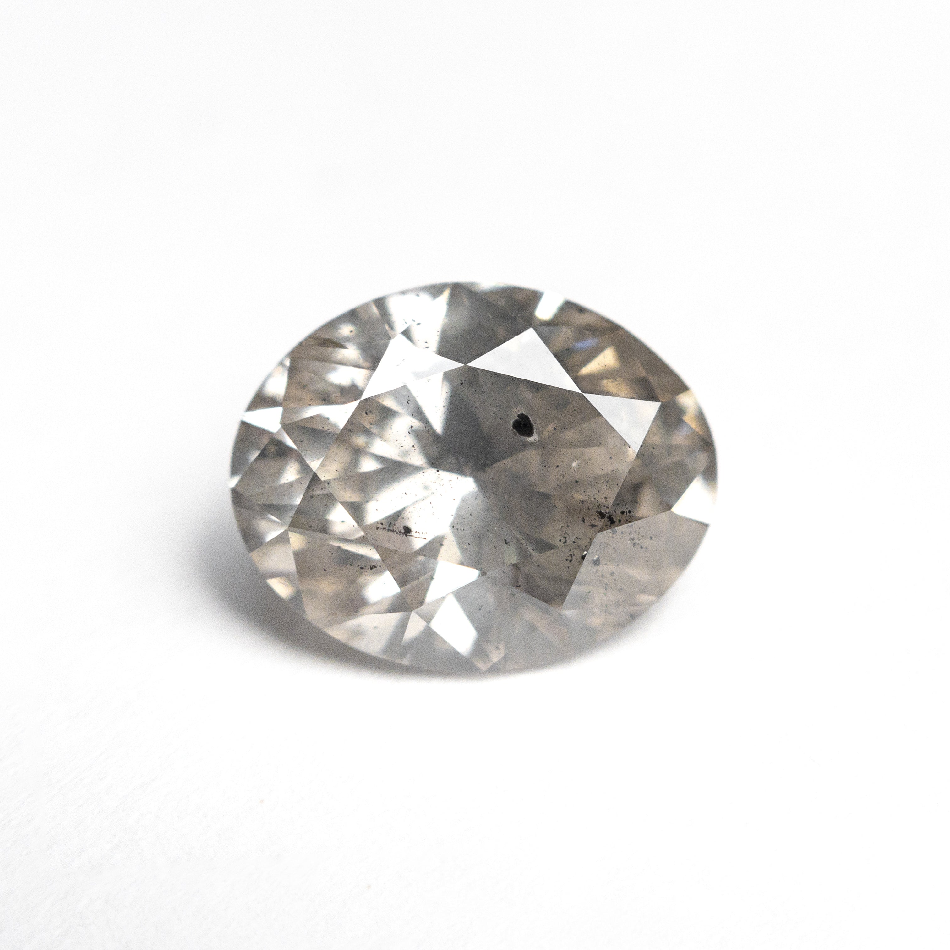 2.26ct 9.72x7.79x4.77mm Oval Brilliant 27241-03
