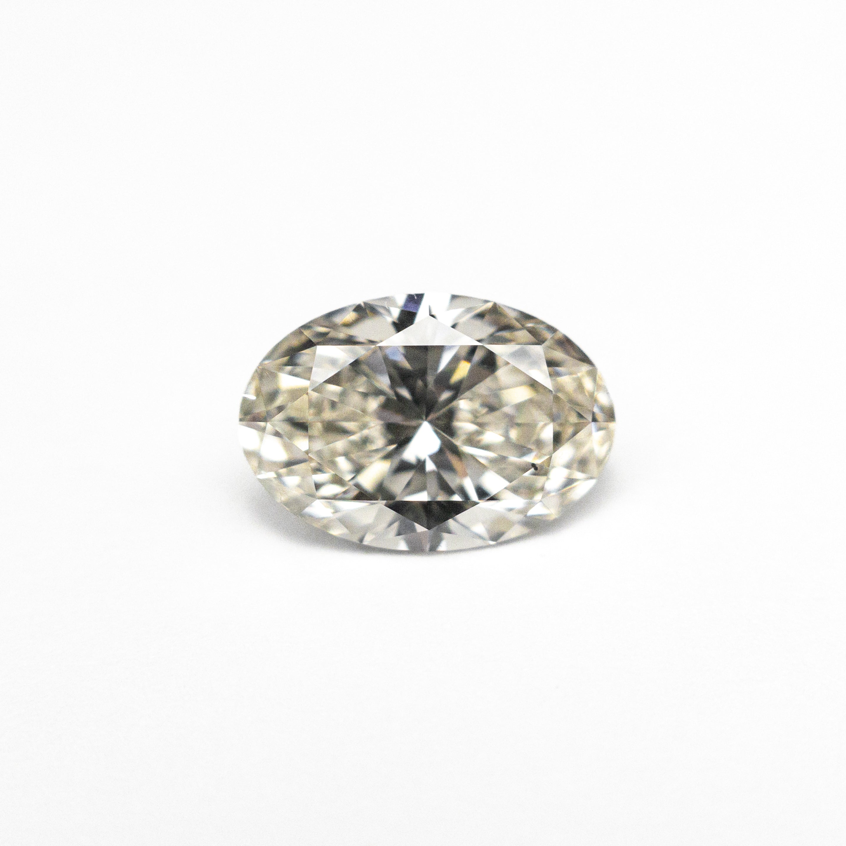 1.00ct 8.08x5.54x3.48mm SI1 N Oval Brilliant 27376-03
