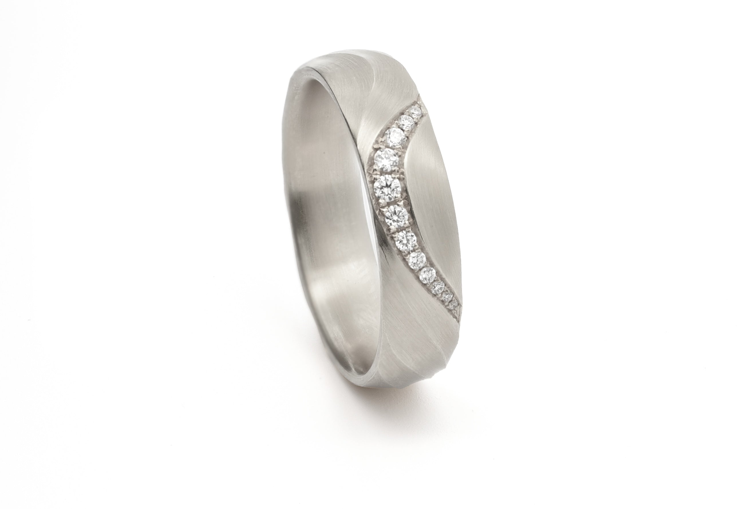 18ct Gold Diamond Set Aeolian II Band Ring
