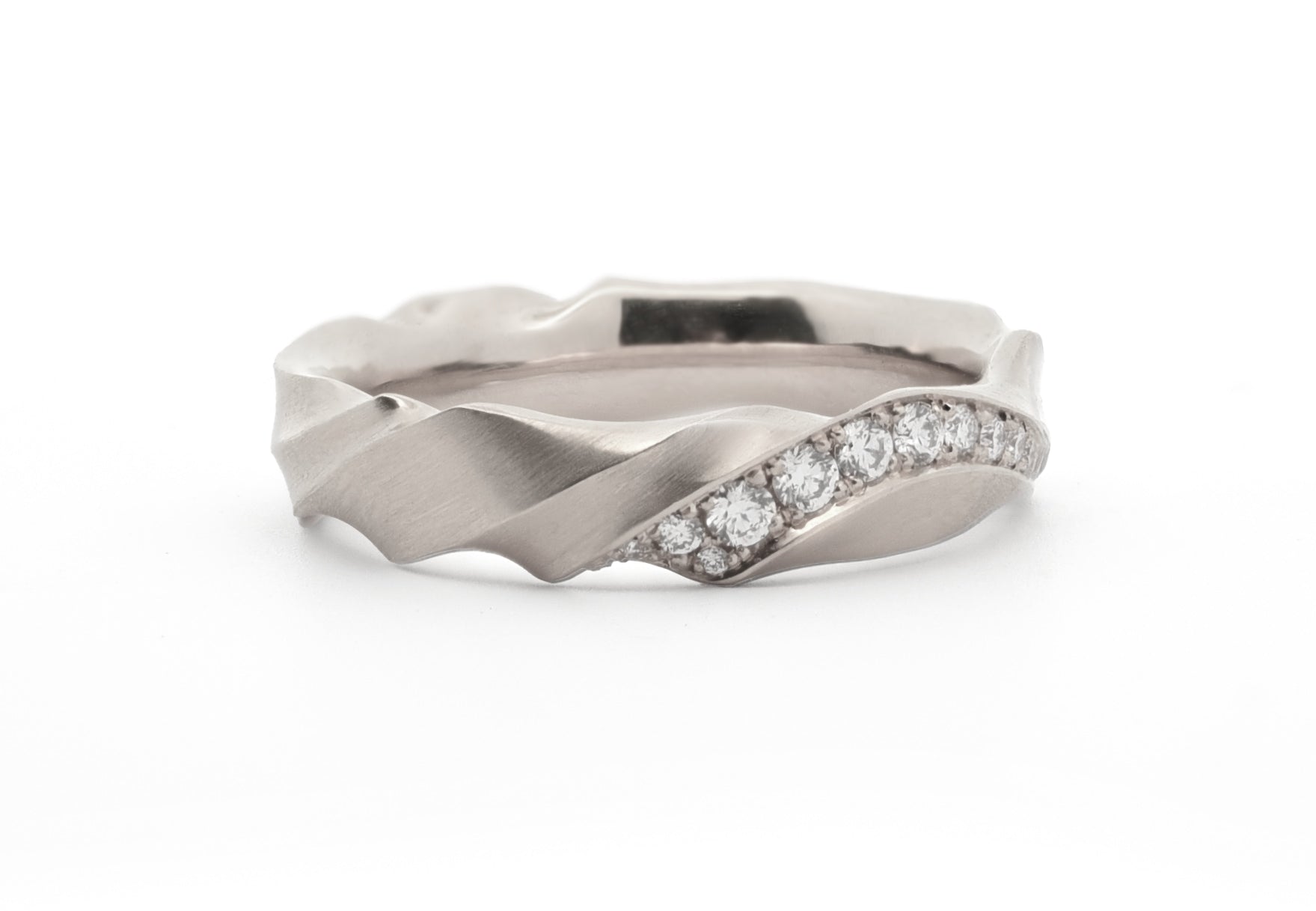 Diamond Set Ripple Ring