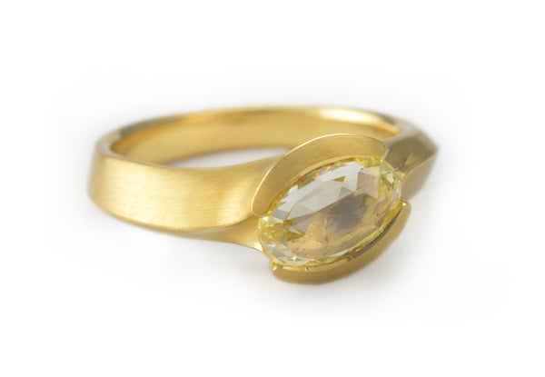 Hand carved gold and yellow diamond ring