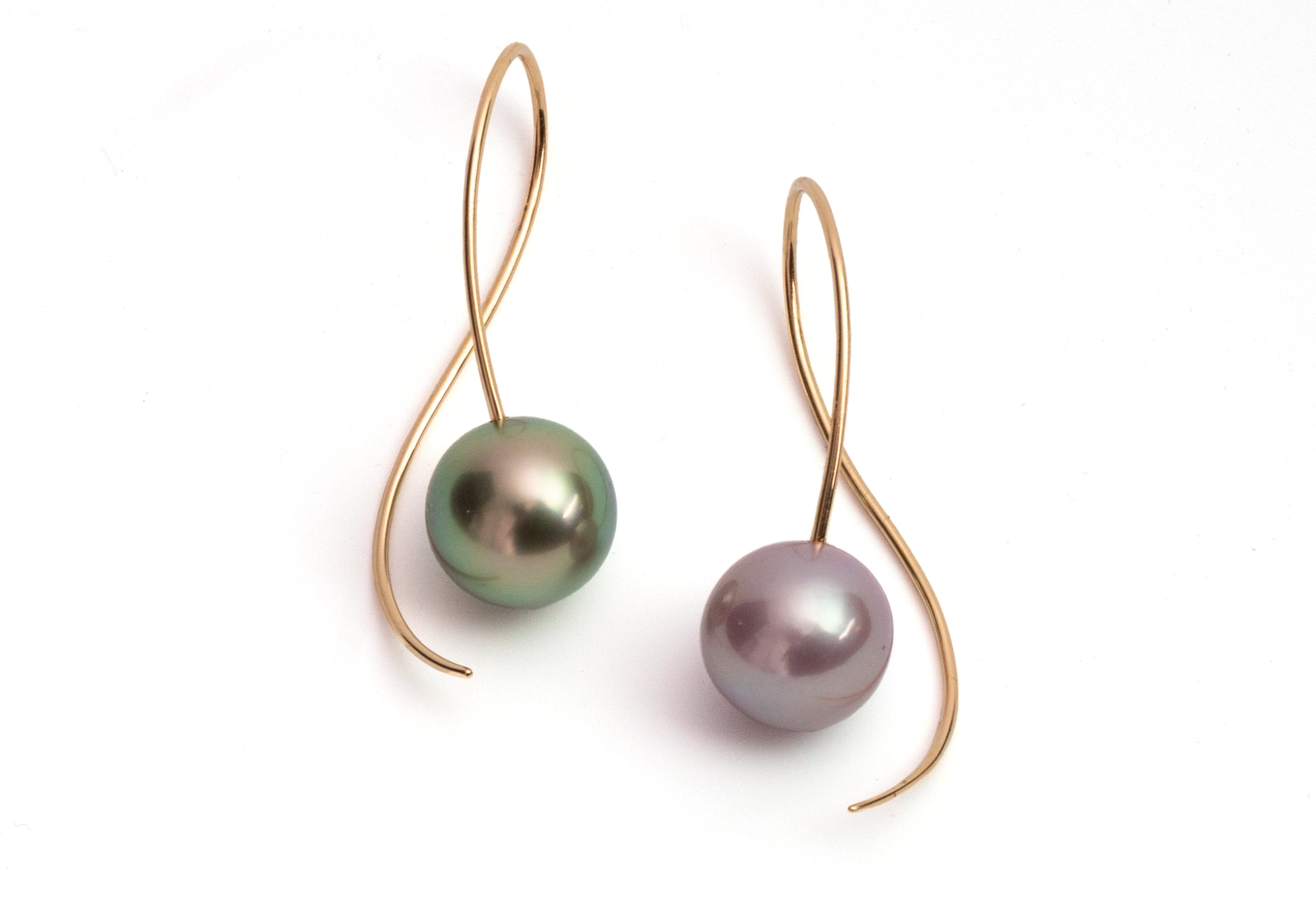 18 carat rose gold earrings with tahitian and pink pearls