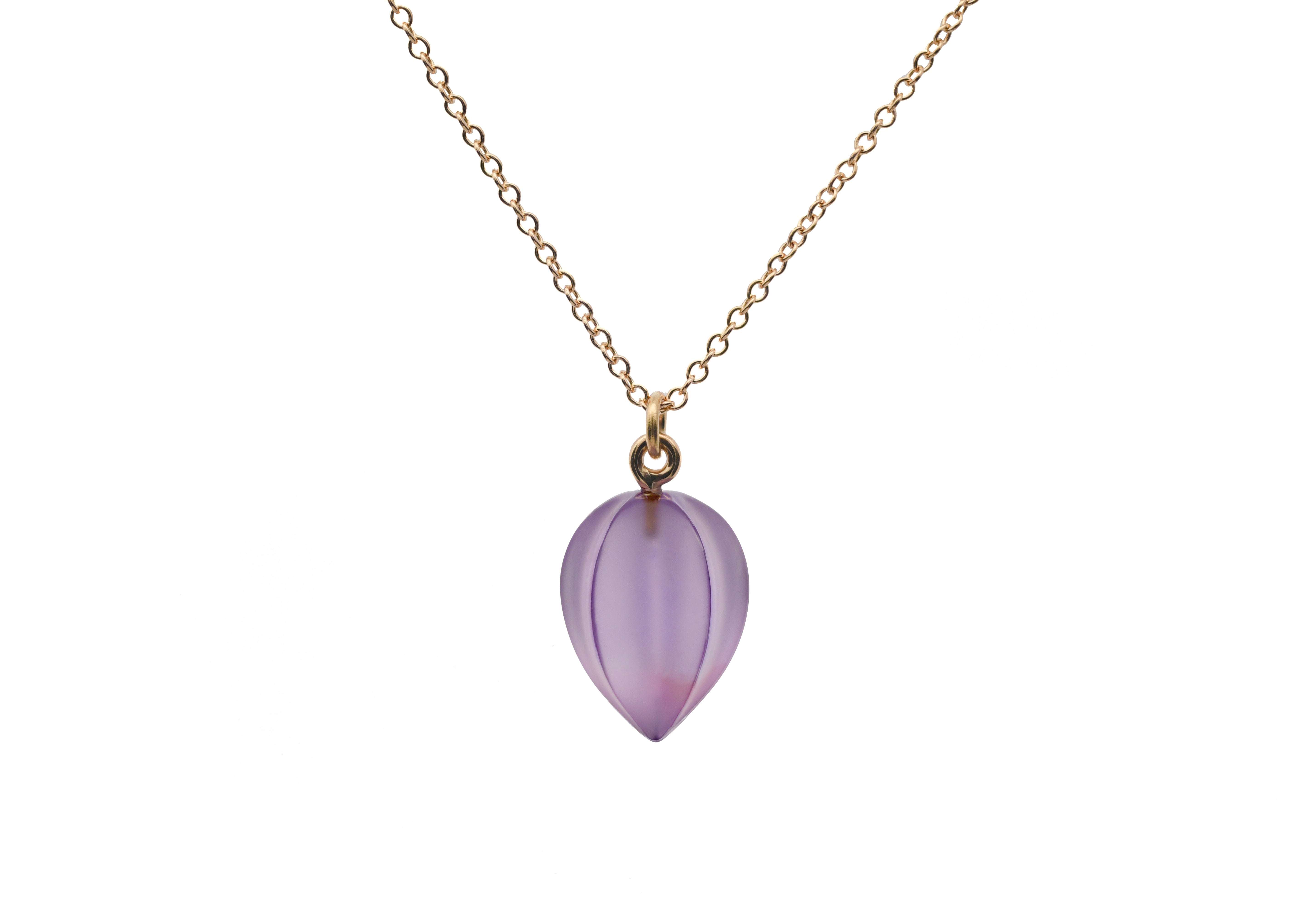 18ct Yellow Gold Carved Amethyst Pendant