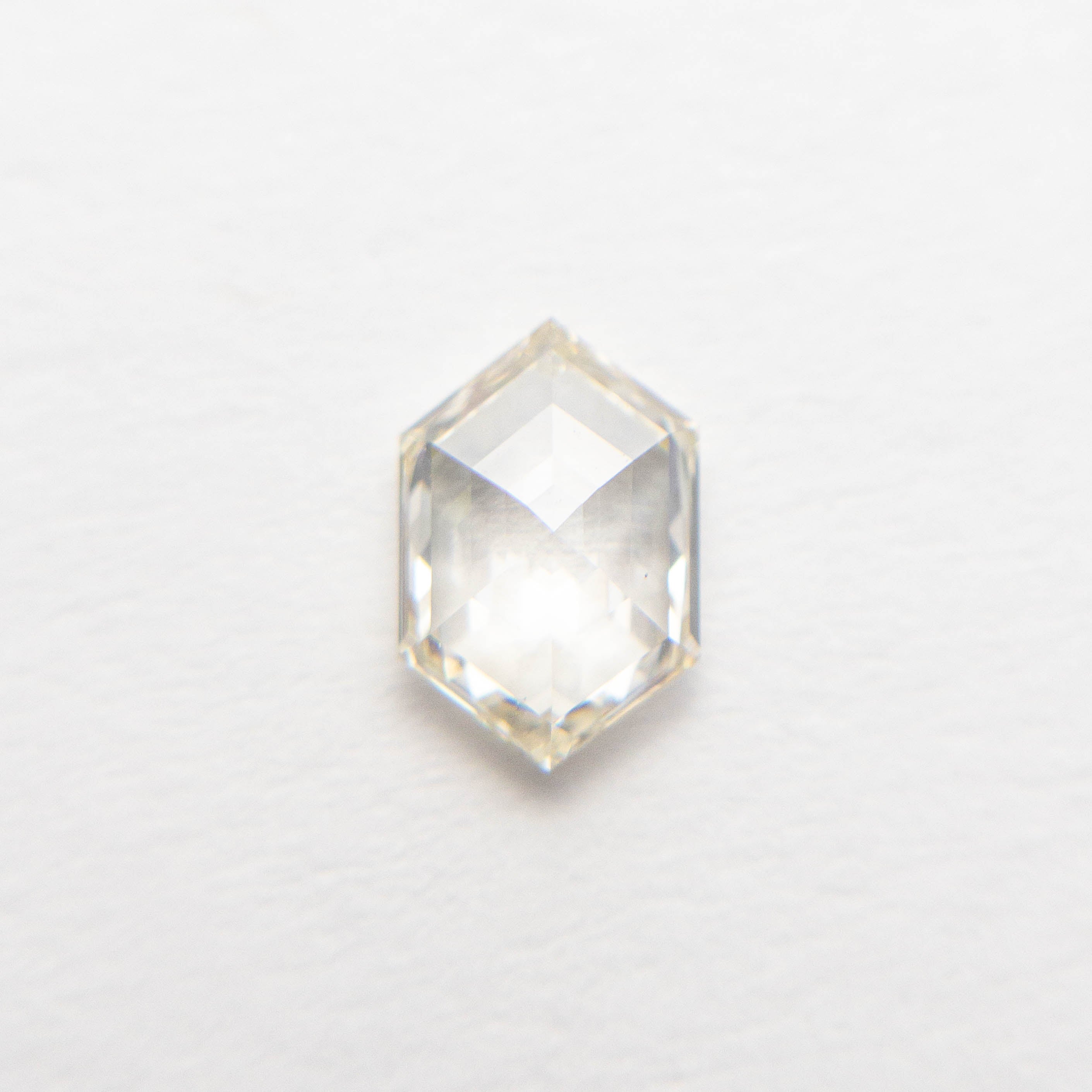 0.69ct 7.36x4.88x2.27mm VS2 L Hexagon Step Cut 🇨🇦 19386-36