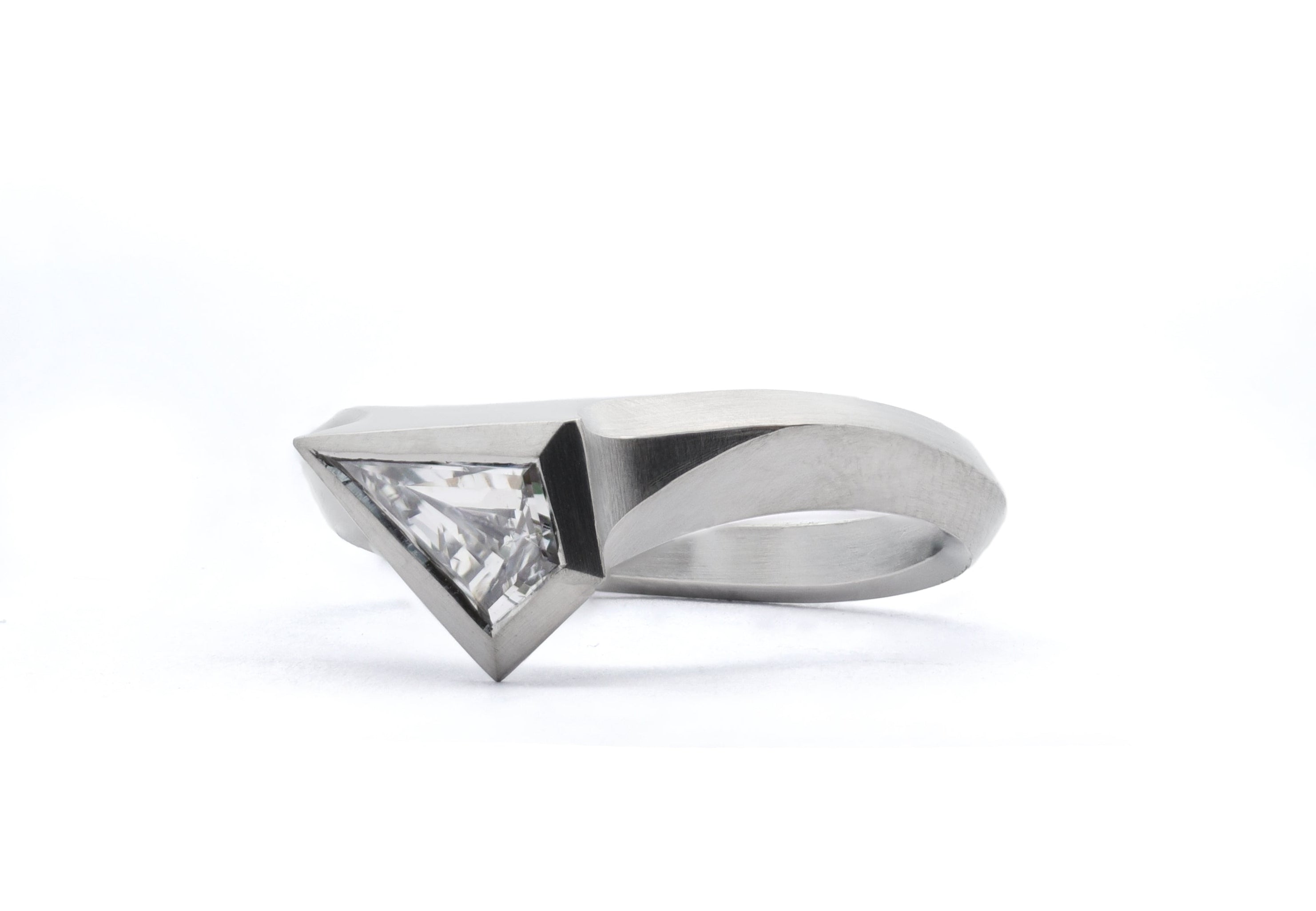 Platinum Aegis fitted ring set with kite shaped diamond
