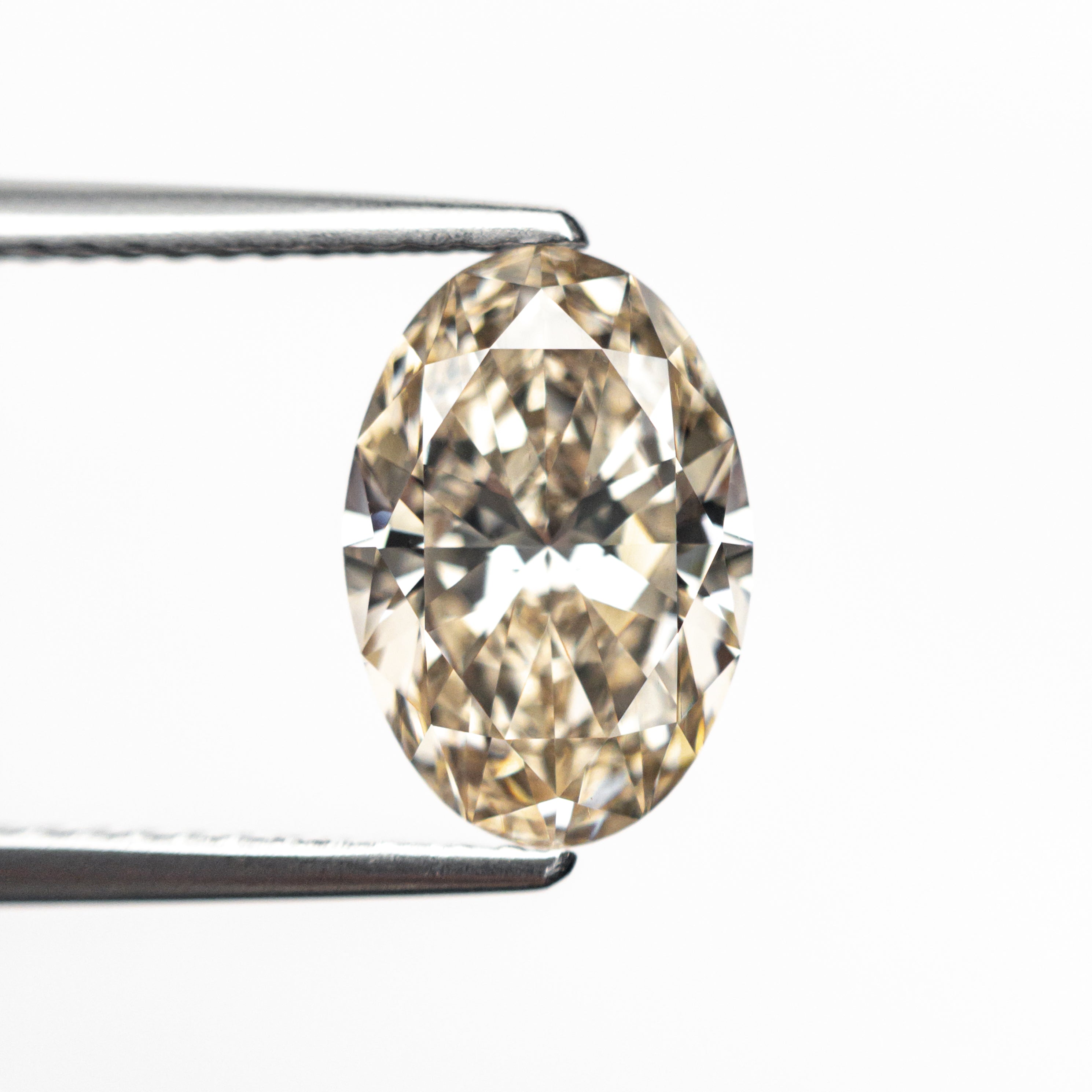 2.09ct 10.37x7.04x4.36mm VS1 C4 Oval Brilliant 27088-01