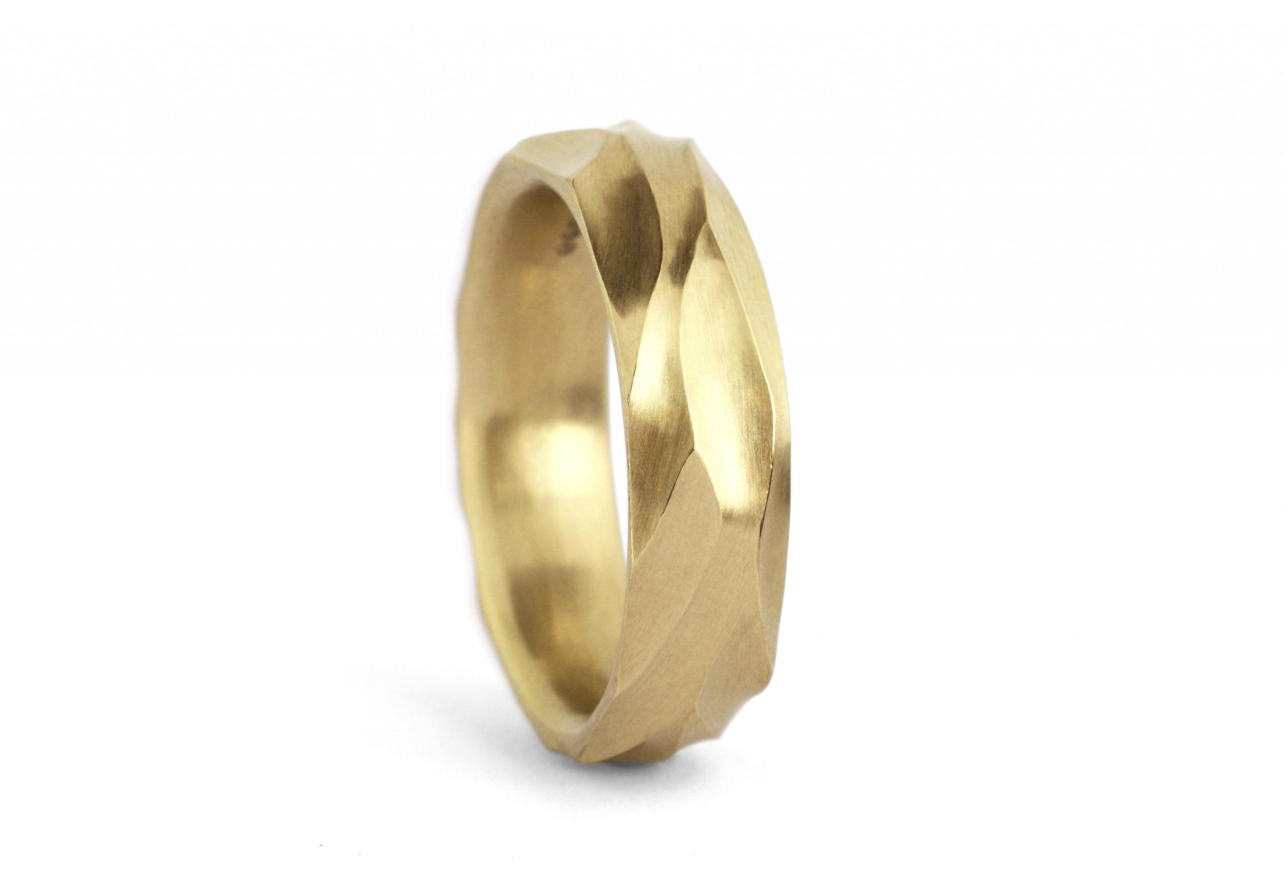 Dune textured yellow gold mens wedding ring 