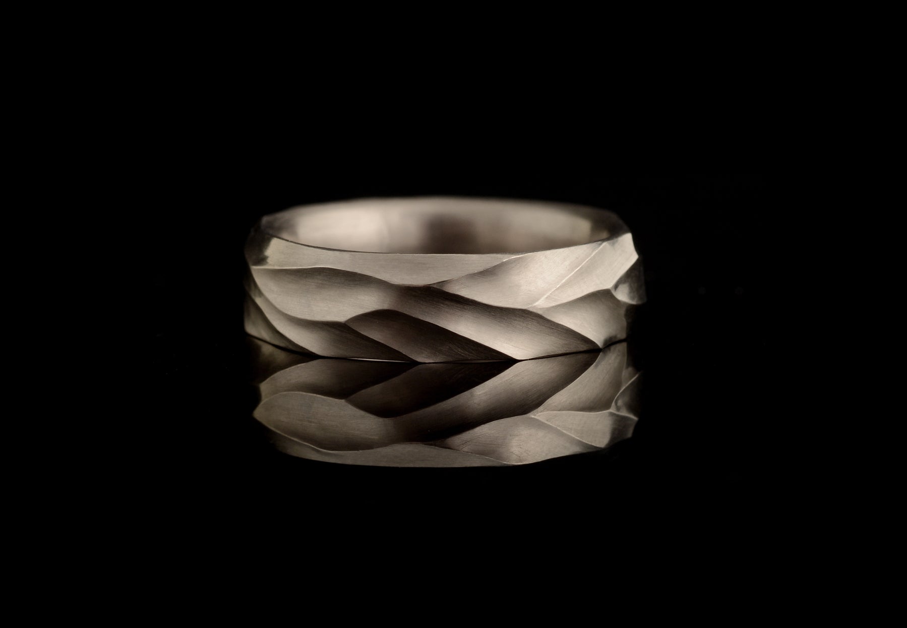 Carved dune textured white gold wedding ring