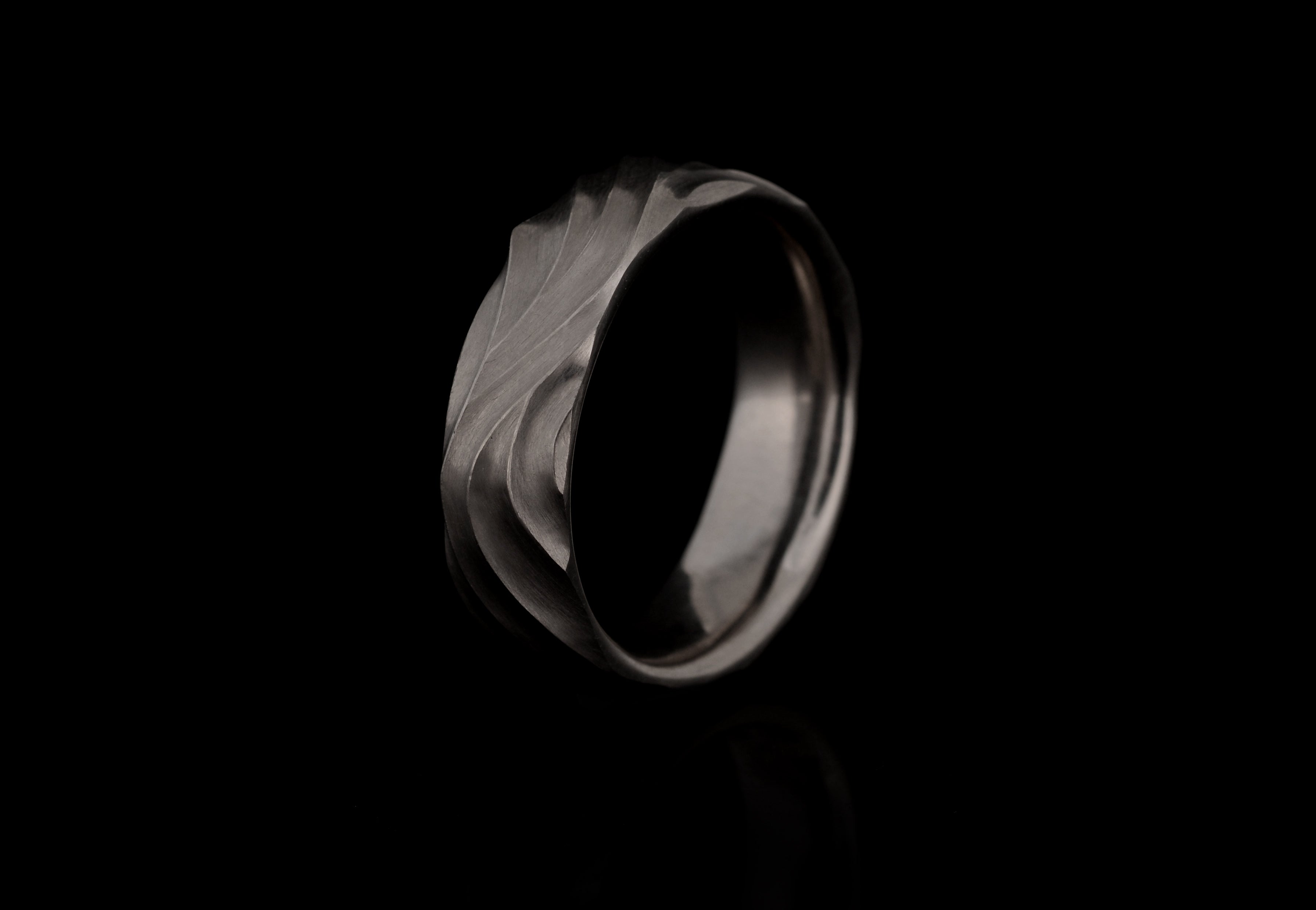 Archive White Gold 'Swell' ring