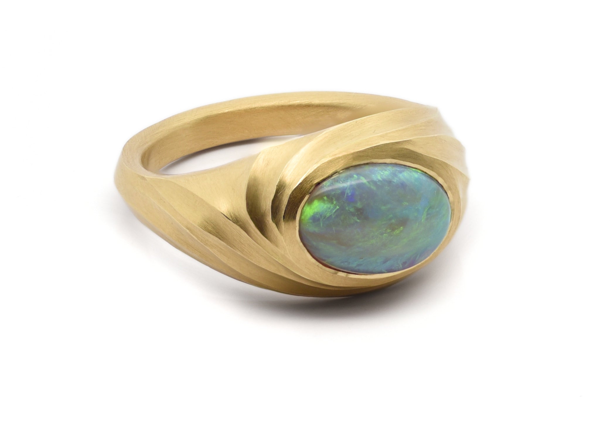 18ct Yellow Gold Carved Oval Black Opal Arris Ring