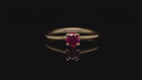 Sculpted yellow gold 4 claw ruby ring