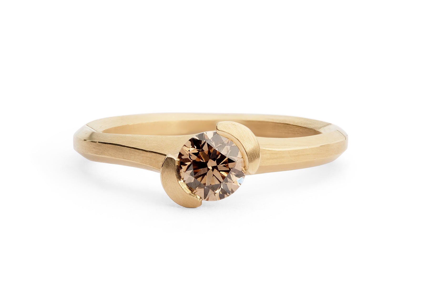 Arris ring rose gold round cognac diamond