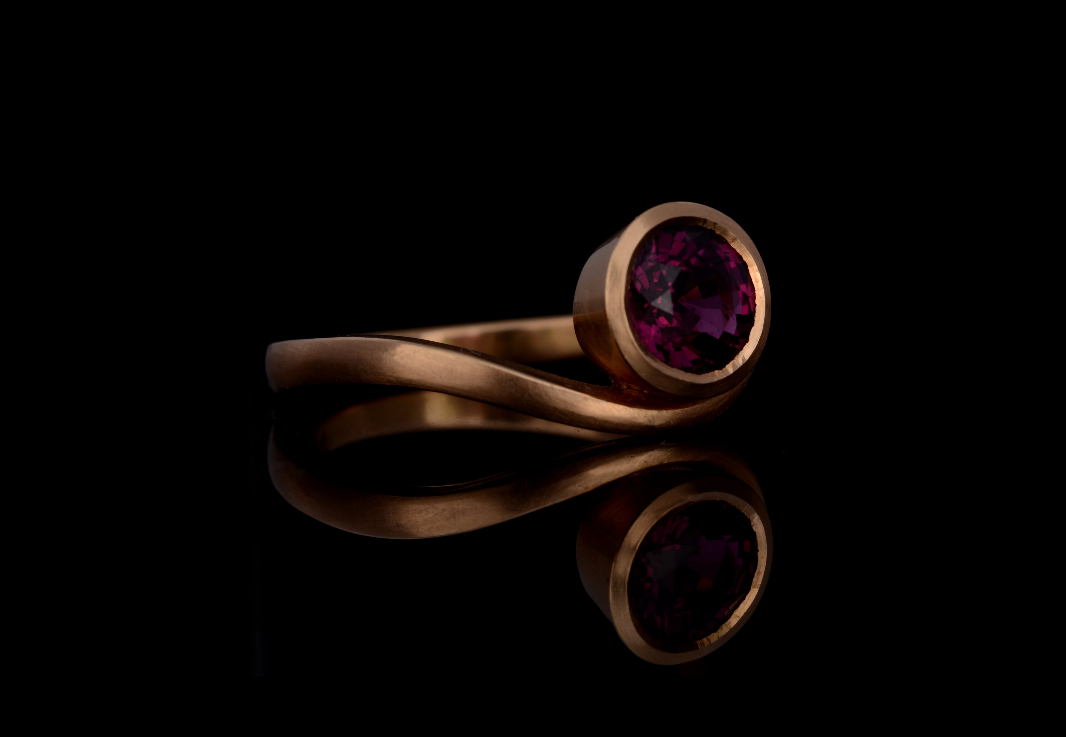 Rhodolite garnet Balance ring-McCaul