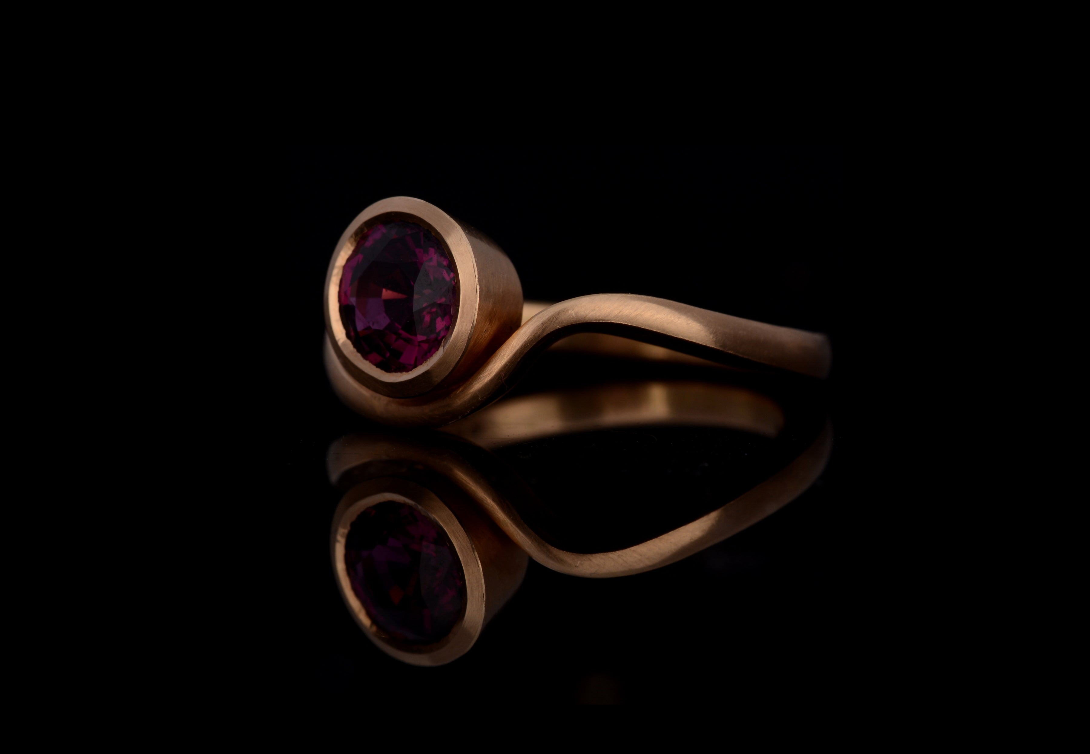 Rhodolite garnet Balance ring-McCaul