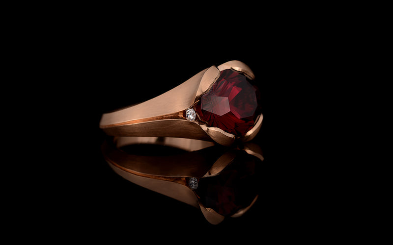 Umbalite garnet red gold diamond set ring